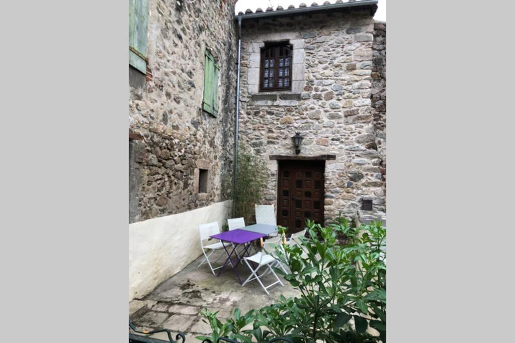 Les Maisons Du Conflent, Maisons Familiales En Pierre Au Coeur Des Remparts Вилфранш-дьо-Конфлон Екстериор снимка